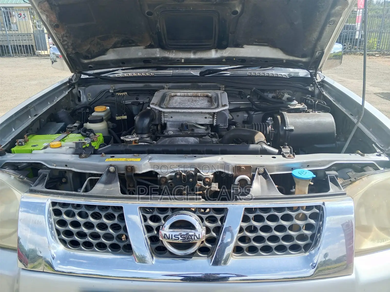 Nissan Navara 2004 Silver