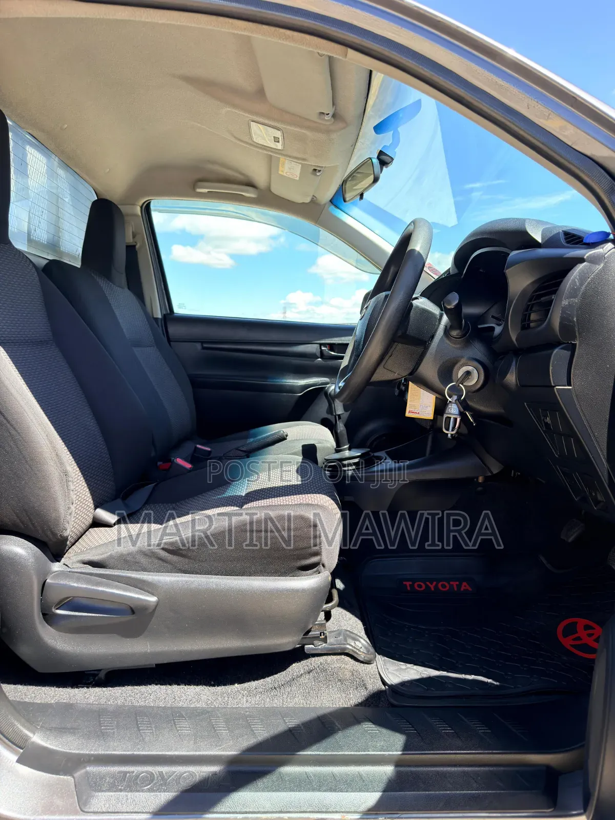 Toyota Hilux 2020 Silver