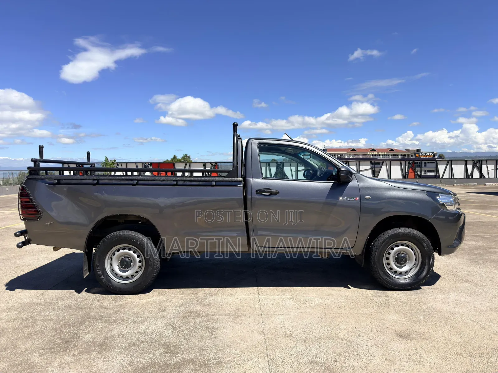 Toyota Hilux 2020 Silver