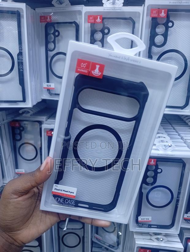Google Pixel 9 or Pixel 9 Pro Glossy Surface Case - thumbnail 2