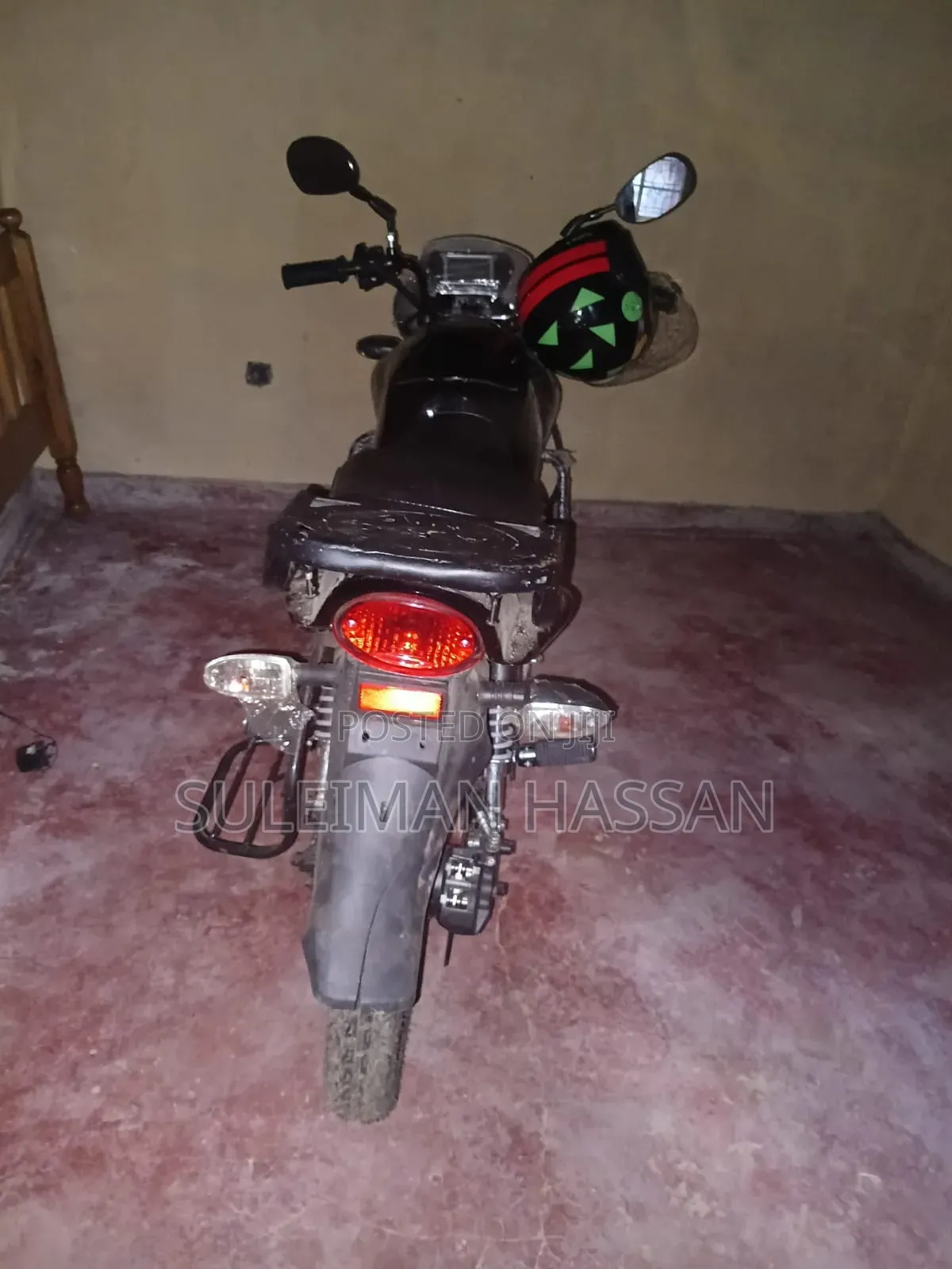 Arc Vector 2025 Black