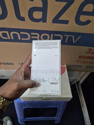 New Apple iPhone 12 128 GB Black