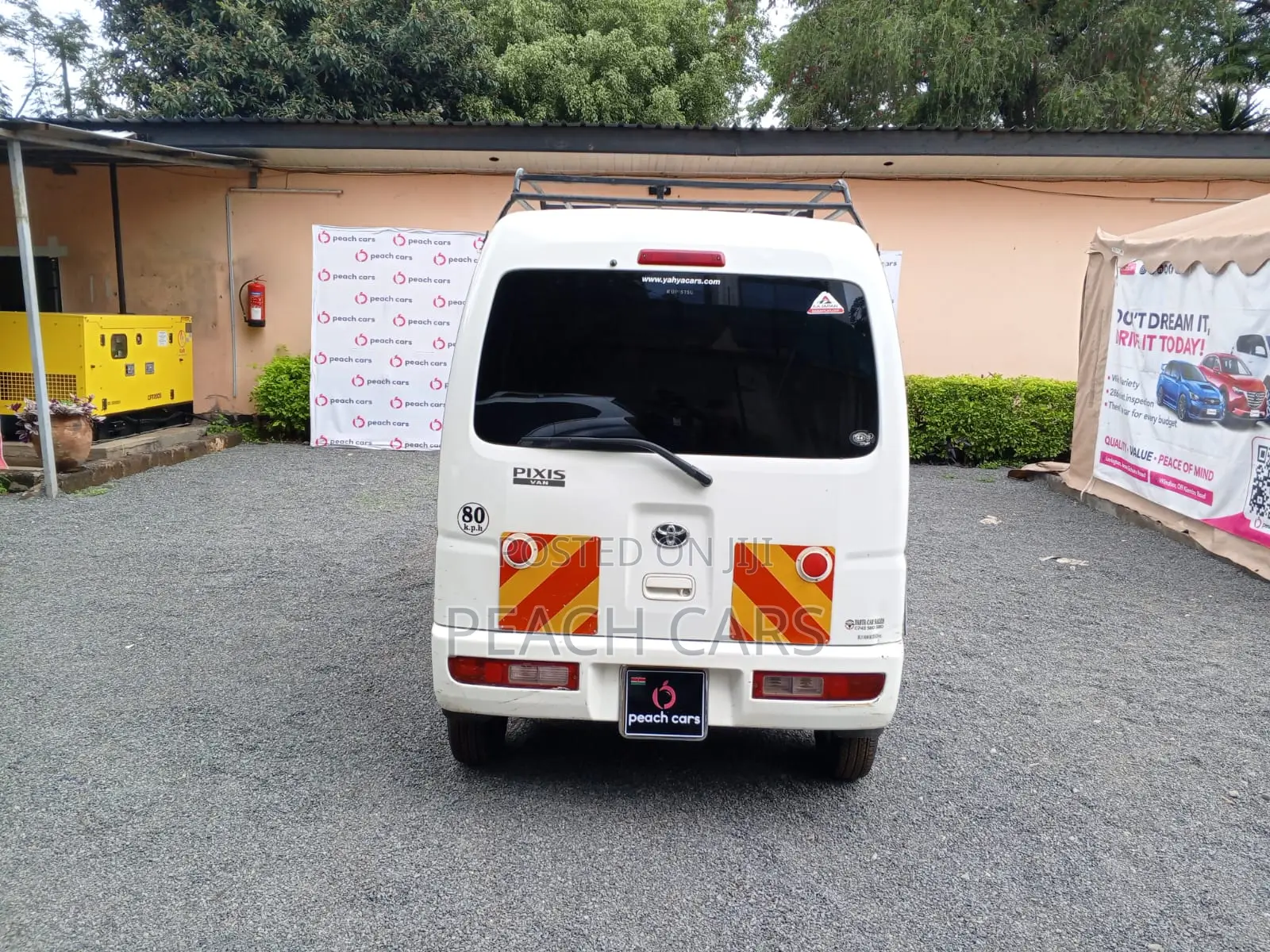 Toyota Pixis 2015 White