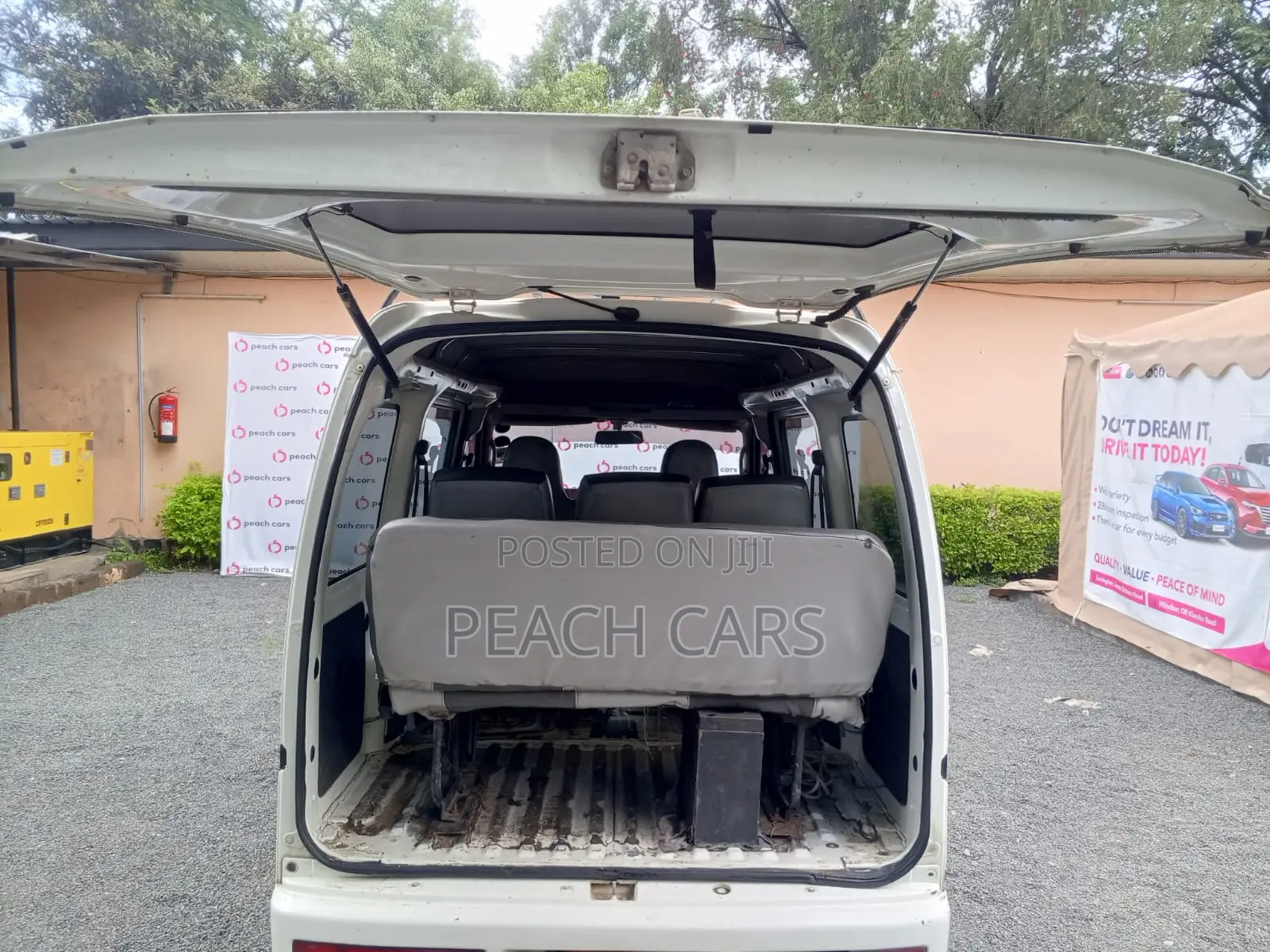 Toyota Pixis 2015 White