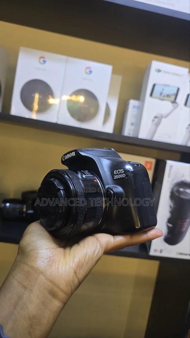 Canon 2000d Ised With 50mm STM and Free 32gb Sd Card