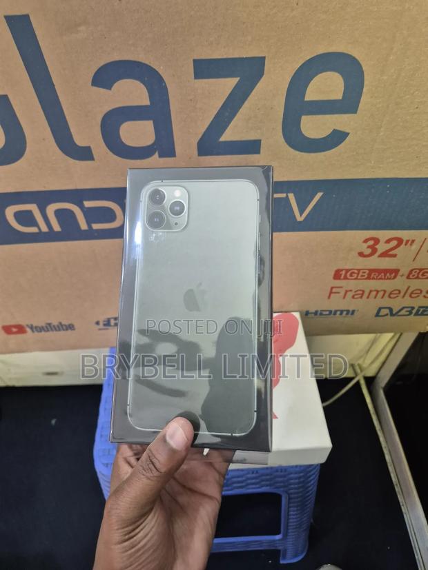 New Apple iPhone 11 Pro Max 256 GB Green - thumbnail 2