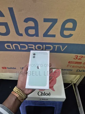 New Apple iPhone 11 128 GB Green