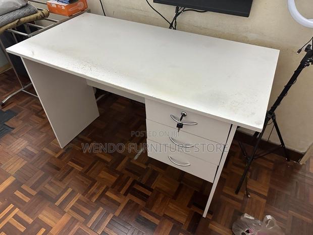 Office Desk; 0.9 Meters Office Clerical White Polished Table
