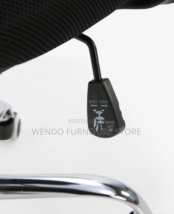 Office Chairs; Headrest Ergonomic Black Design Office Chairs - thumbnail 3