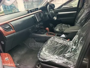 Toyota Hilux 2019 Black