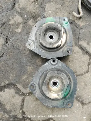 Original Ex Japan Nissan Tiida Shock Mounting