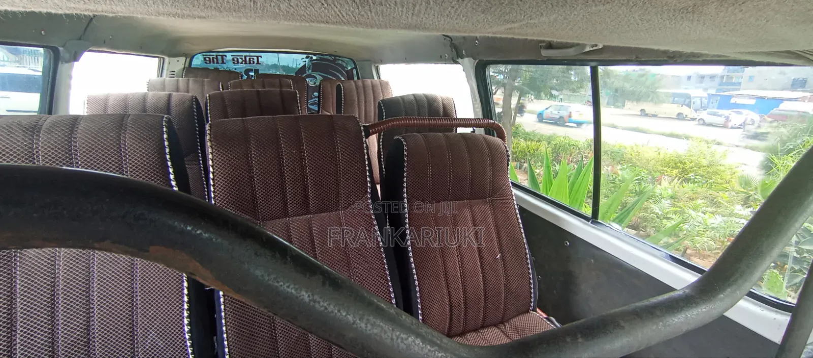 Toyota HiAce 2001 White