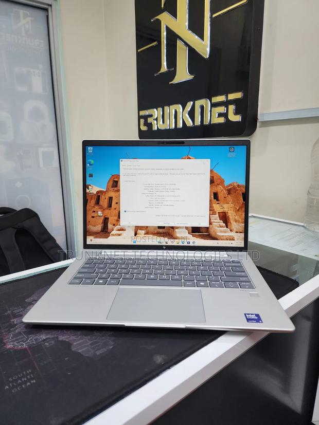 Laptop HP EliteBook 640 G11 16GB Intel Core Ultra 5 SSD 512GB