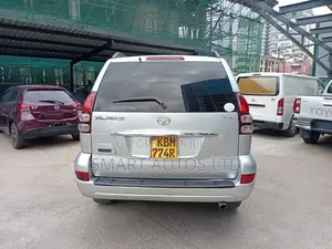 Toyota Land Cruiser Prado 2005