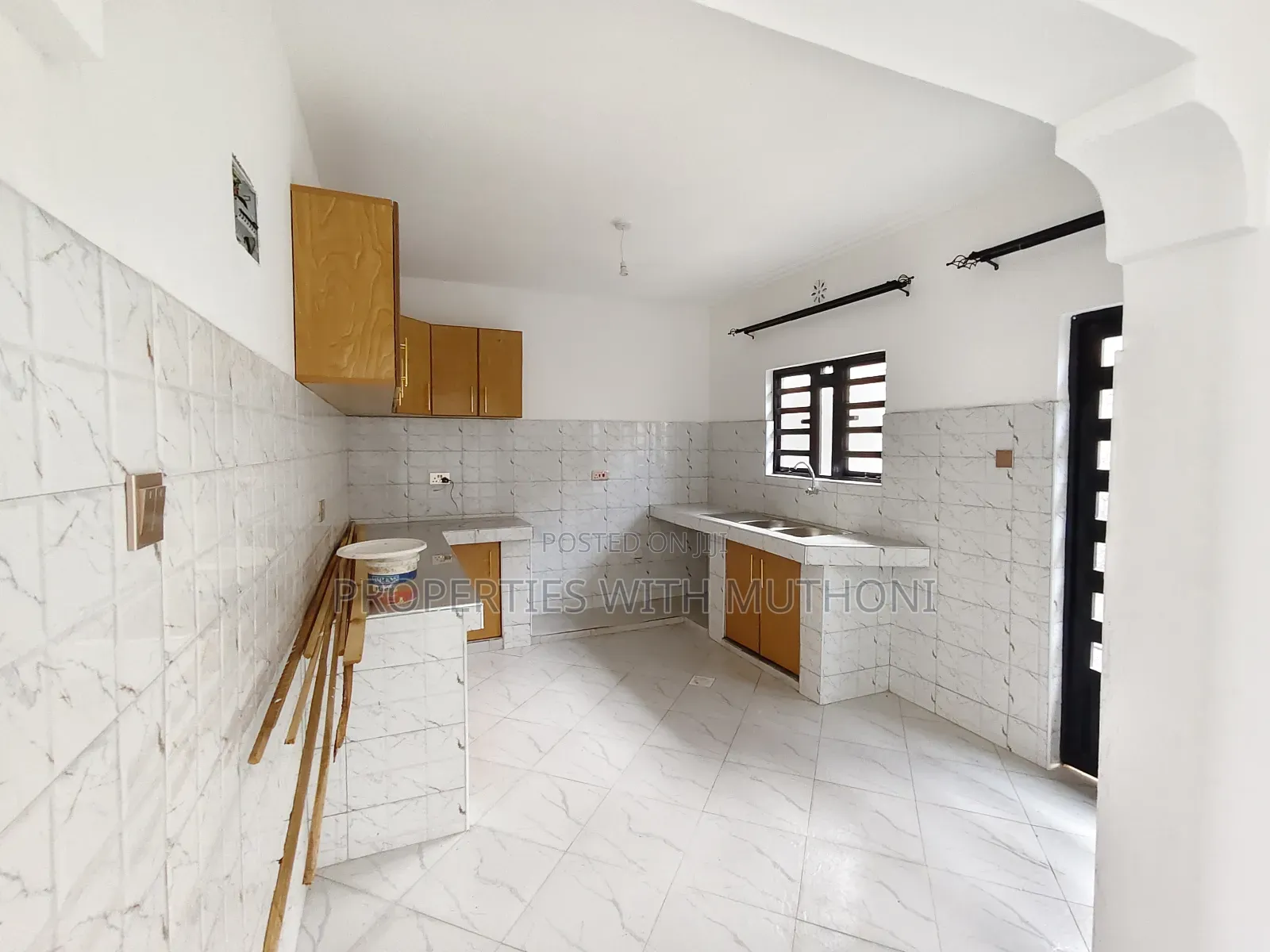 3bdrm Bungalow in Kiserian for sale