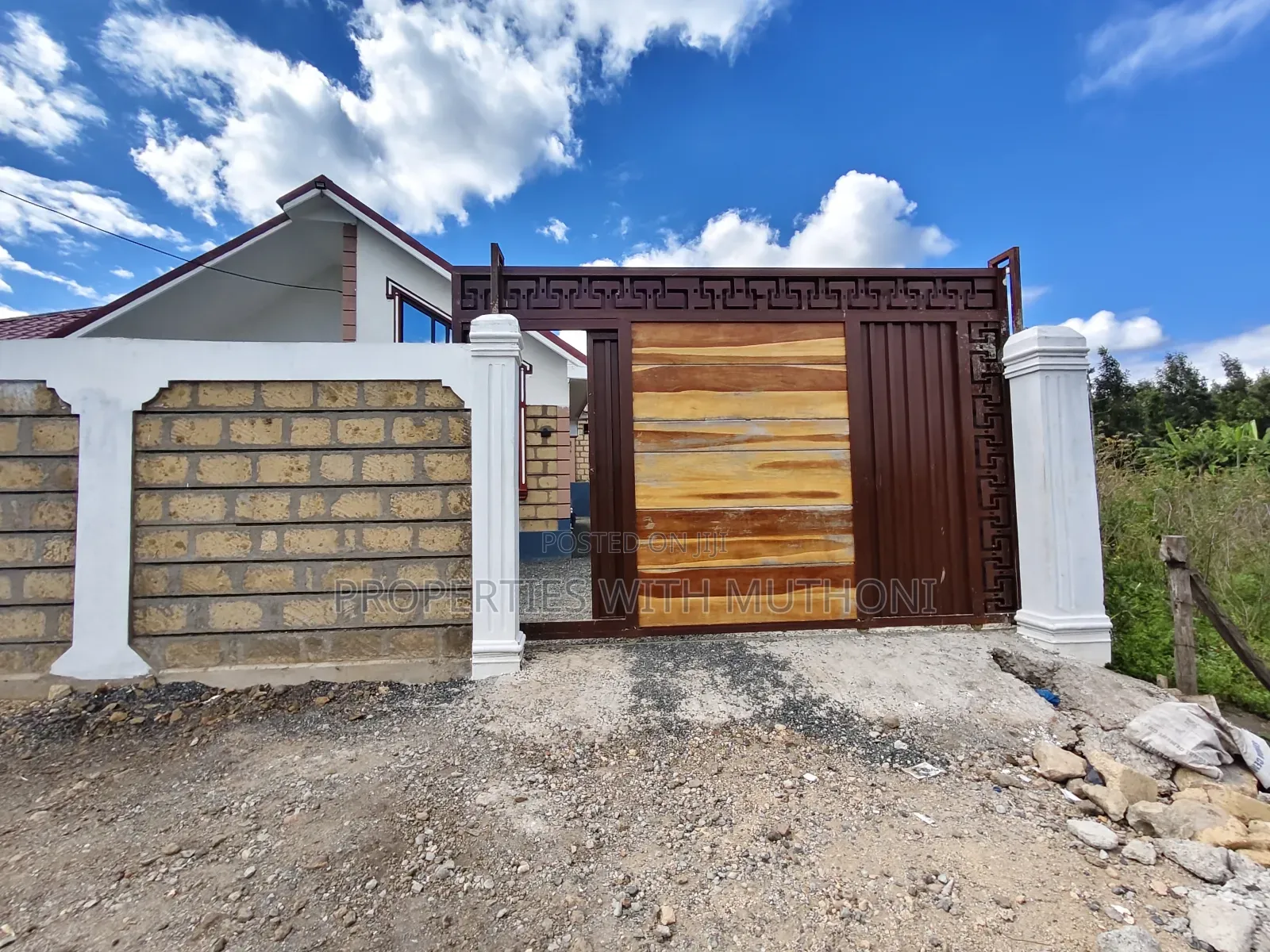 3bdrm Bungalow in Kiserian for sale