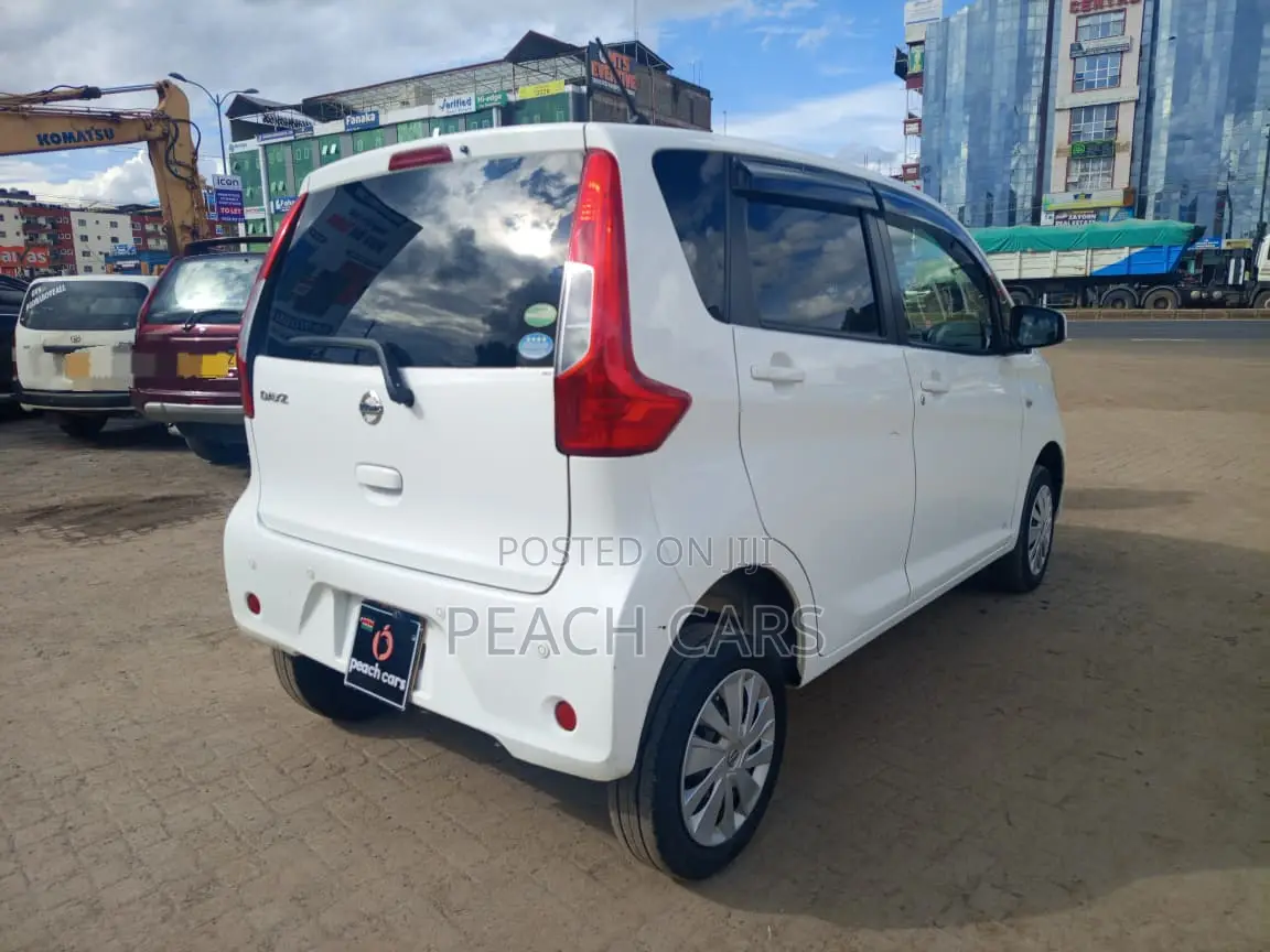 Nissan Dayz 2019 White