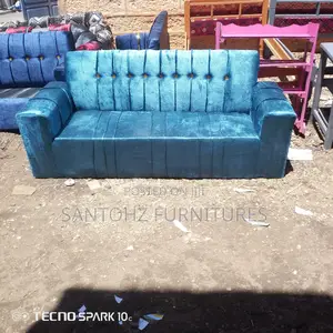 Blue Box Seat