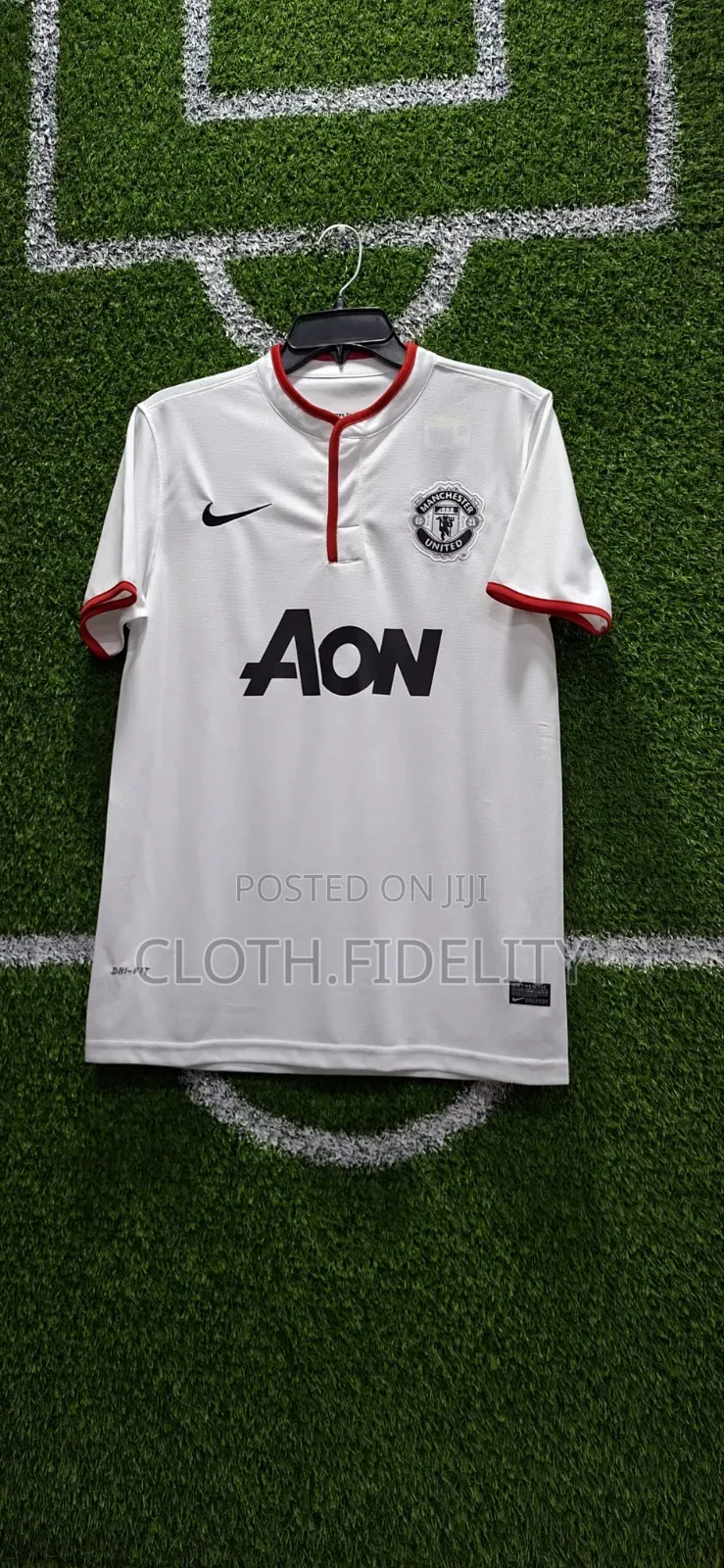 Manchester United Away 2013/2014 Retro Jersey