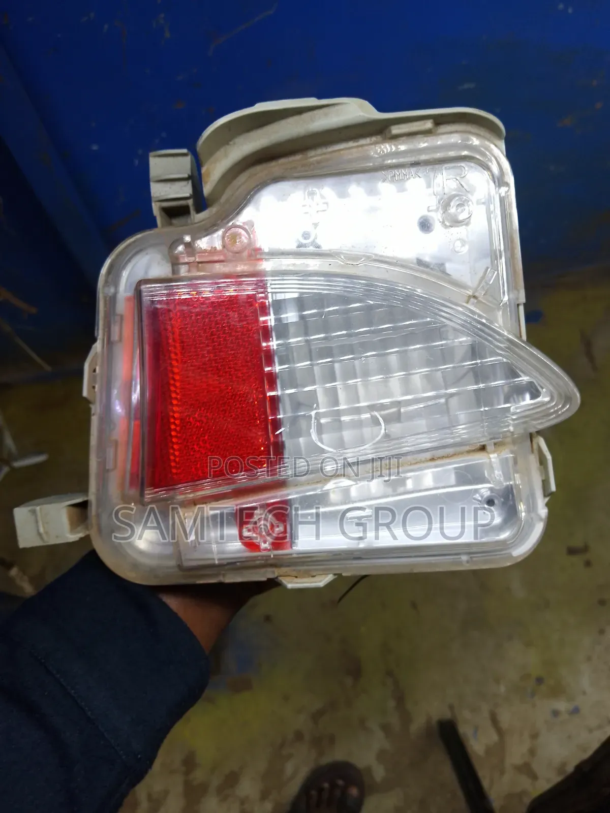 Premium Toyota Ractise Rear Reflector