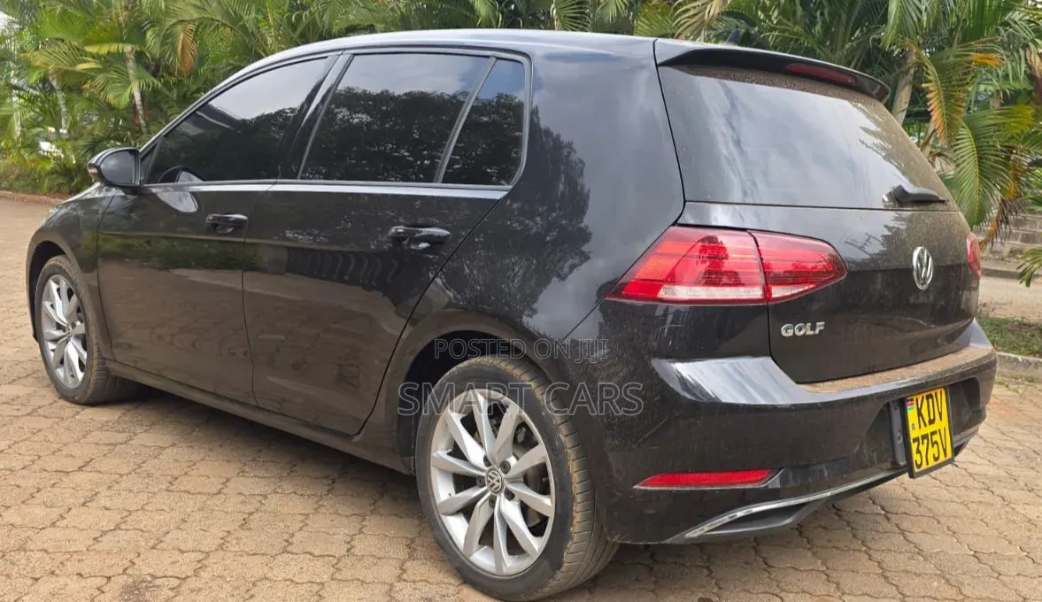 Volkswagen Golf 2018 Black