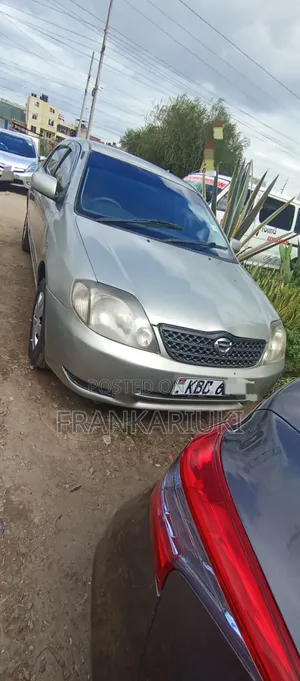 Toyota Corolla 2002 Gold