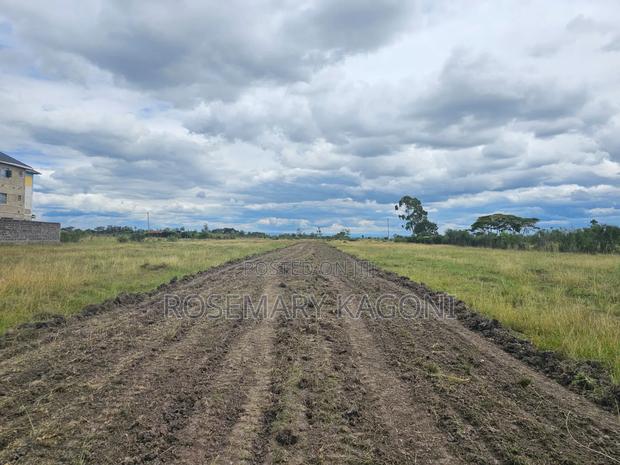 Prime Plot for Sale in Jujafarm