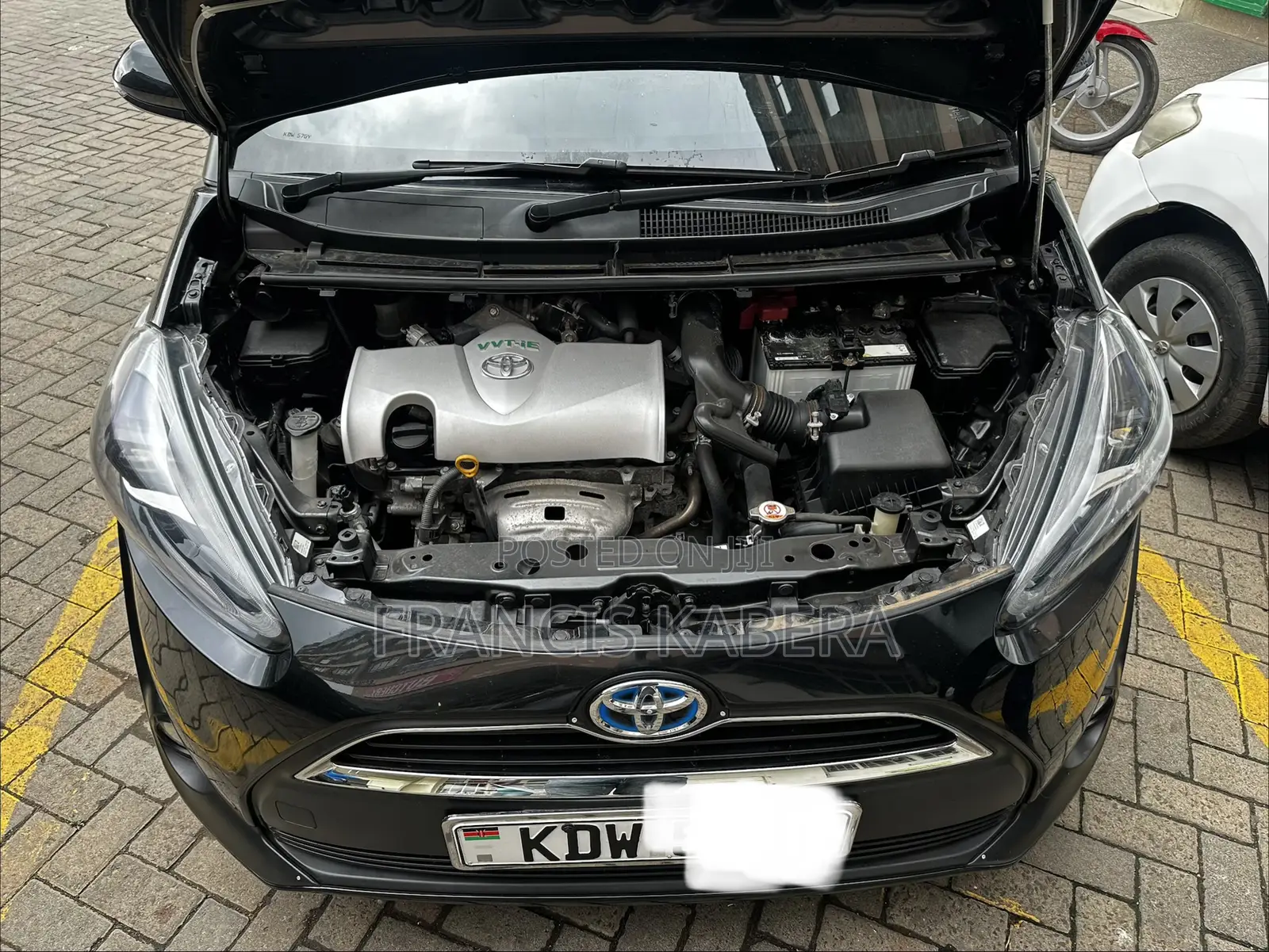 Toyota Sienta 2018 Black