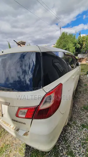 Subaru Exiga 2010 White