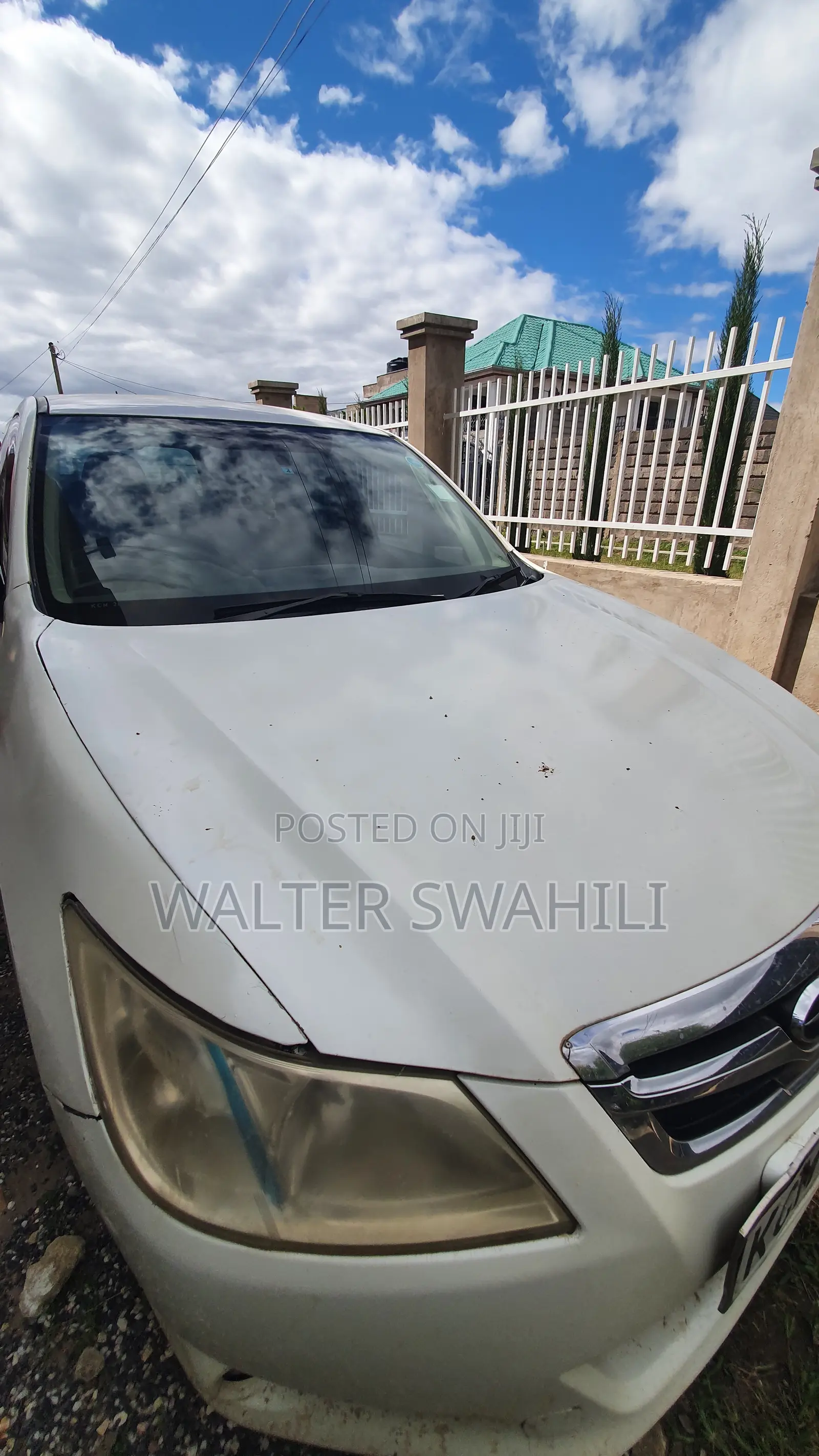 Subaru Exiga 2010 White