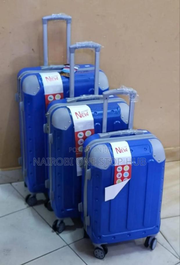 Luxurious Fibre Suitcase 3 in 1 Set