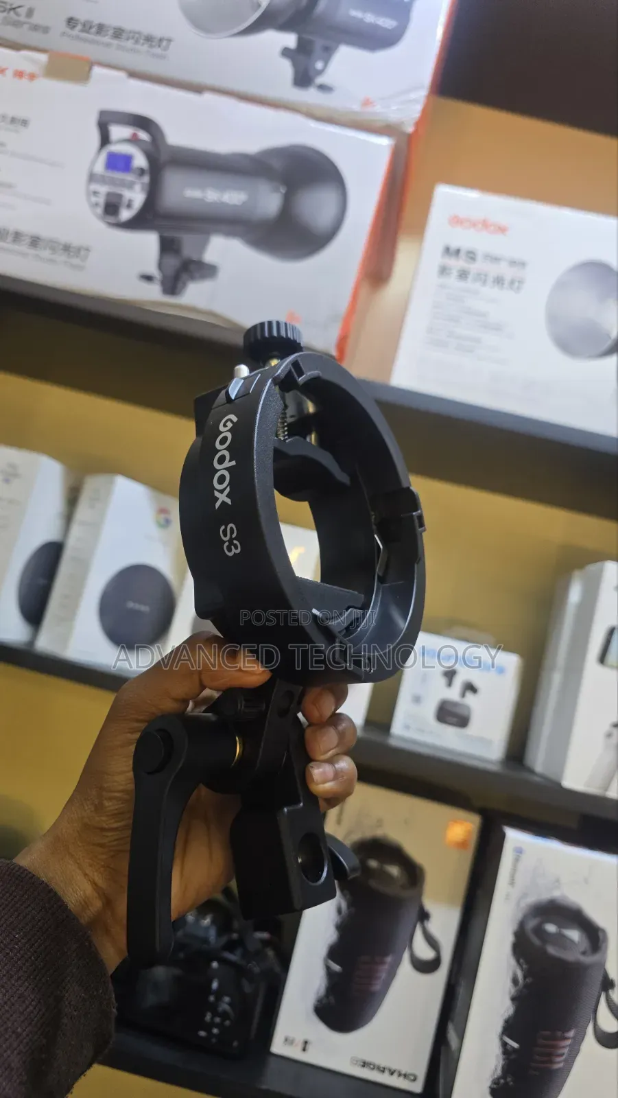 Godox S3 Bowens Mount Speedlite Bracket