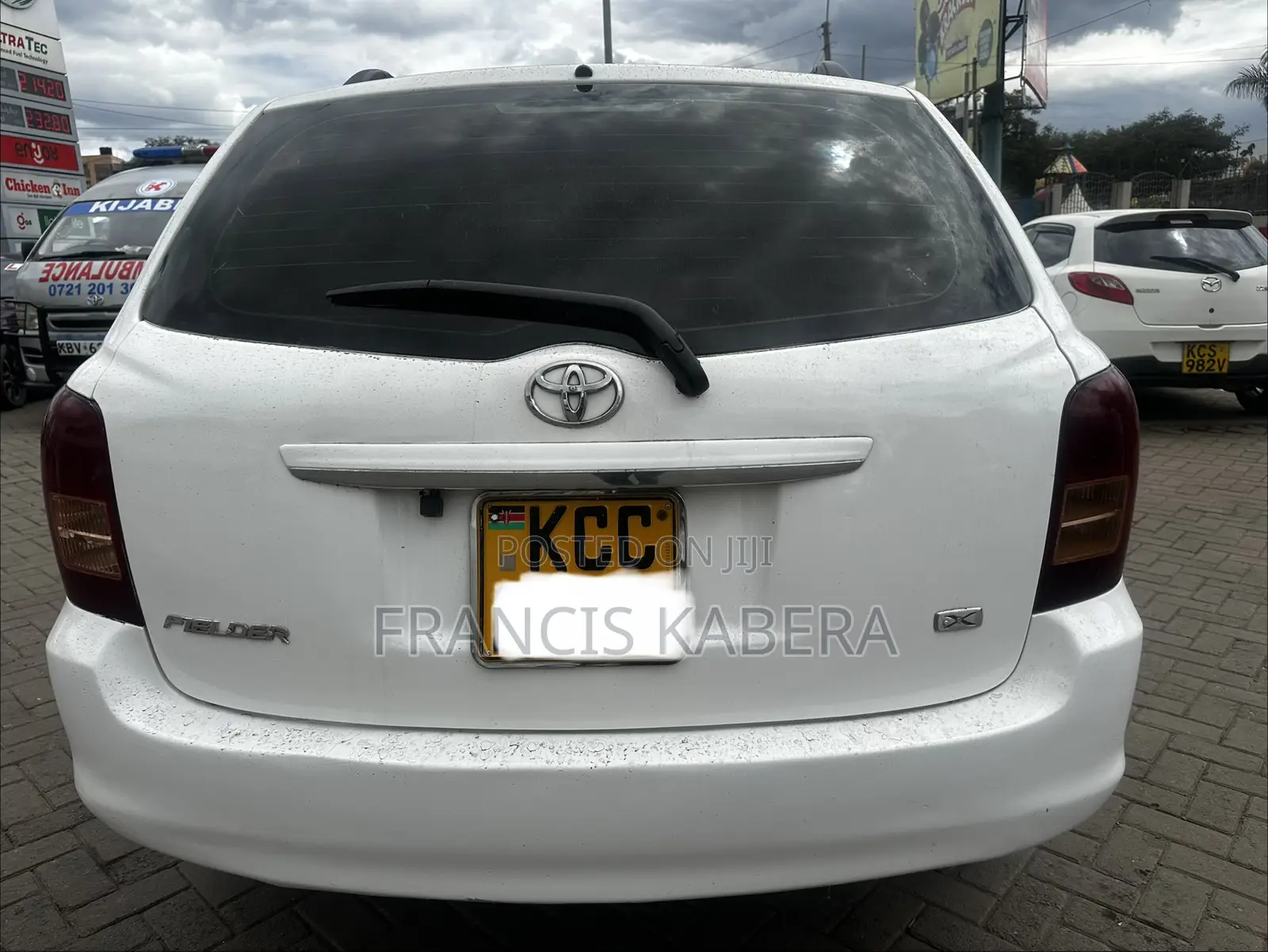 Toyota Corolla Fielder 2010 White
