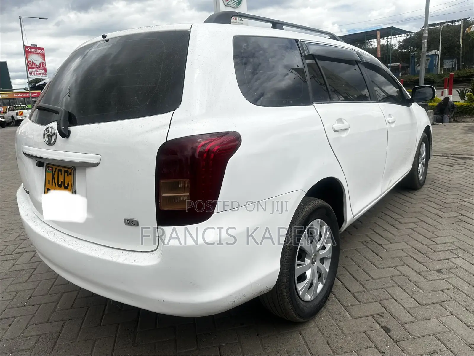 Toyota Corolla Fielder 2010 White