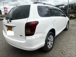 Toyota Corolla Fielder 2010 White