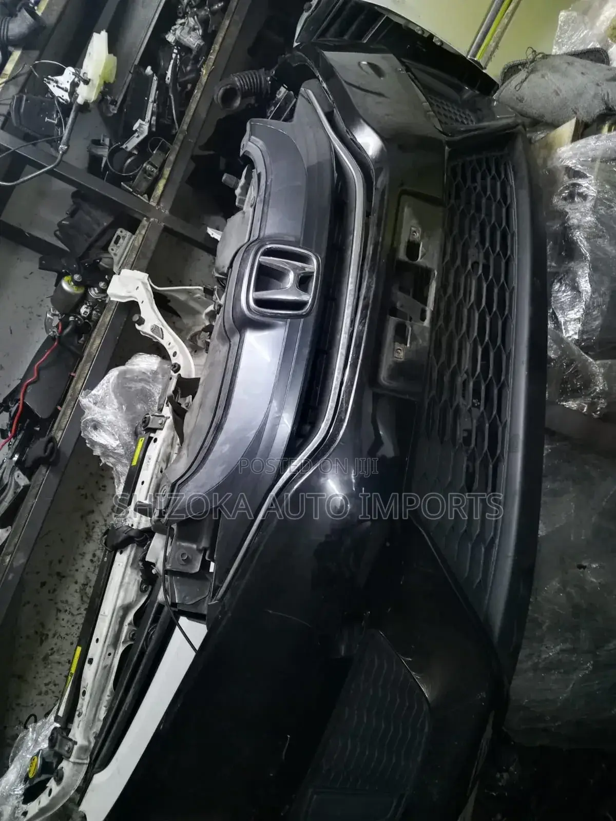 Honda Fit Hybrid Nosecut 2013–2020 Original Ex-Japan
