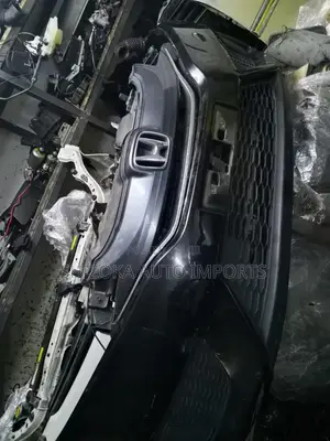 Honda Fit Hybrid Nosecut 2013–2020 Original Ex-Japan