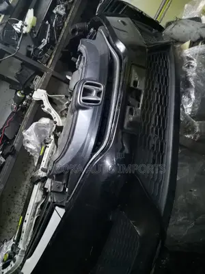 Honda Fit Hybrid Nosecut 2013–2020 Original Ex-Japan