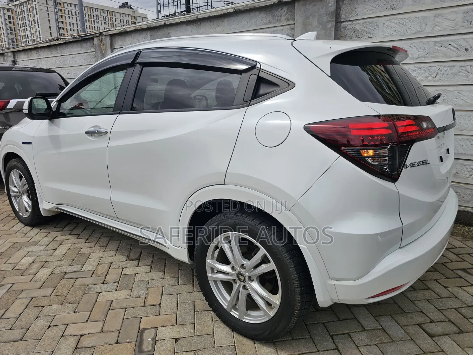 Honda Vezel 2019 White