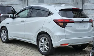 Honda Vezel 2019 White