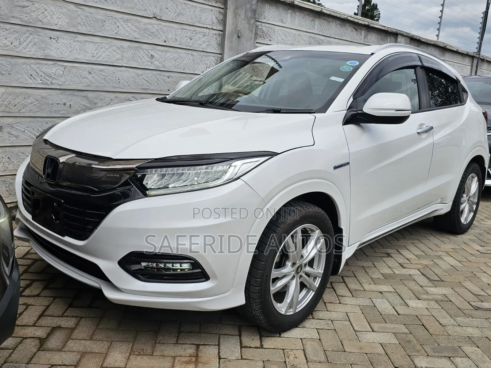 Honda Vezel 2019 White