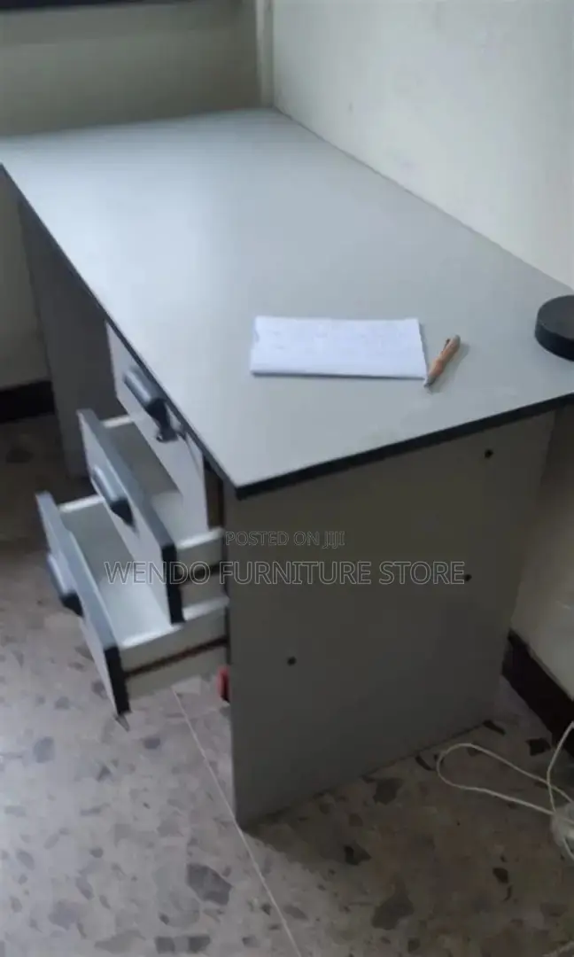 Office Desk; 1.4 Meters Brown Home Office Laptops Writing Desk