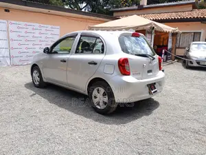 Nissan March 2016 Silver