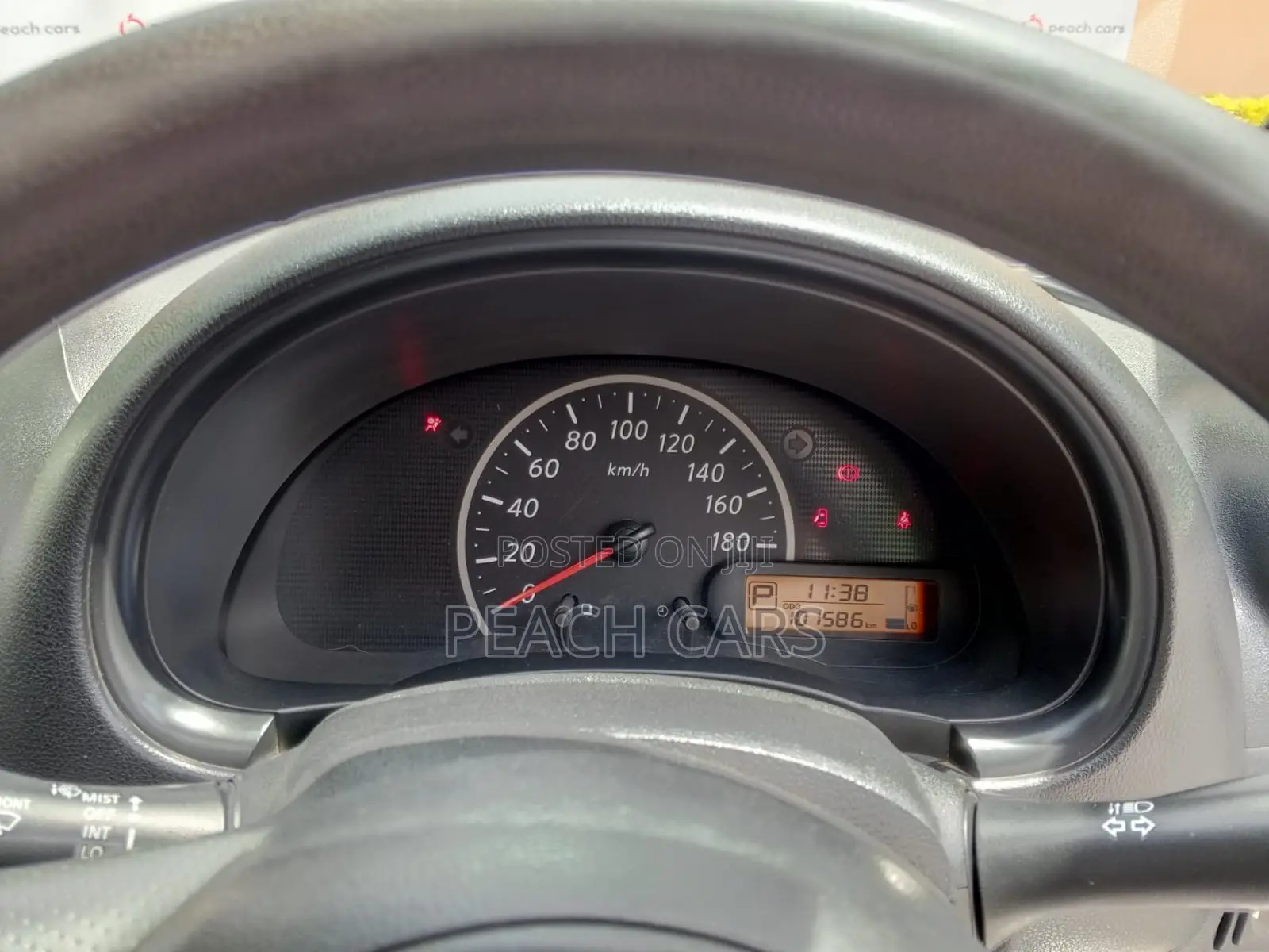 Nissan March 2016 Silver