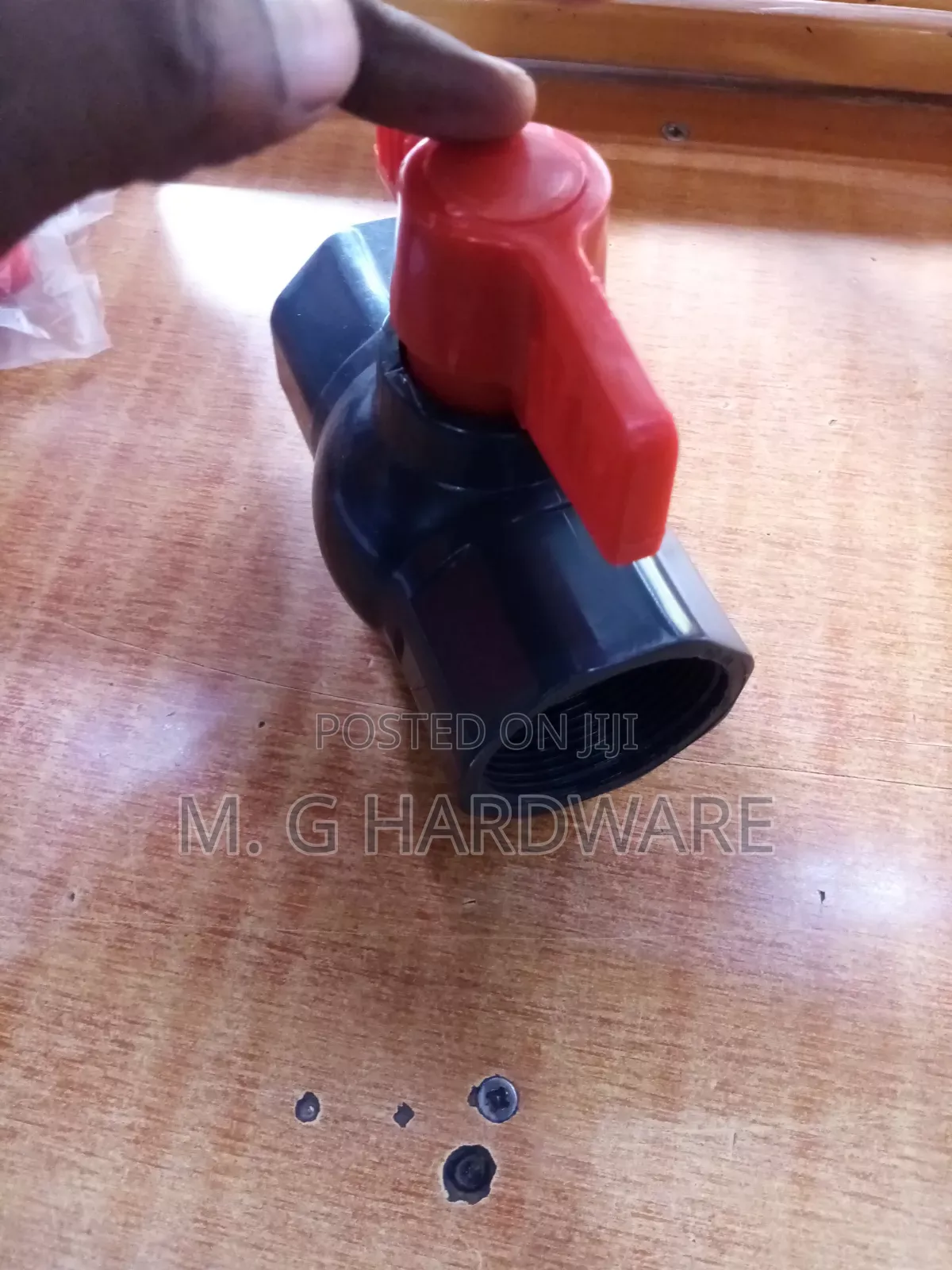 PVC Ball Cork Threaded 11/2"