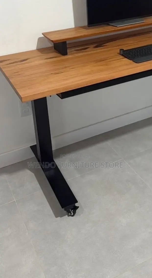 Office Desk; 1.6 Meters Adjustable Electric Height Push Office Desks