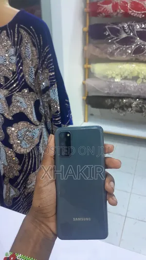 Samsung Galaxy S20 128 GB Gray