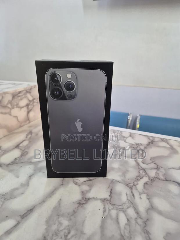 New Apple iPhone 13 Pro Max 1 TB Black - thumbnail 5