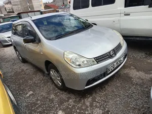 Nissan Wingroad 2010 Silver