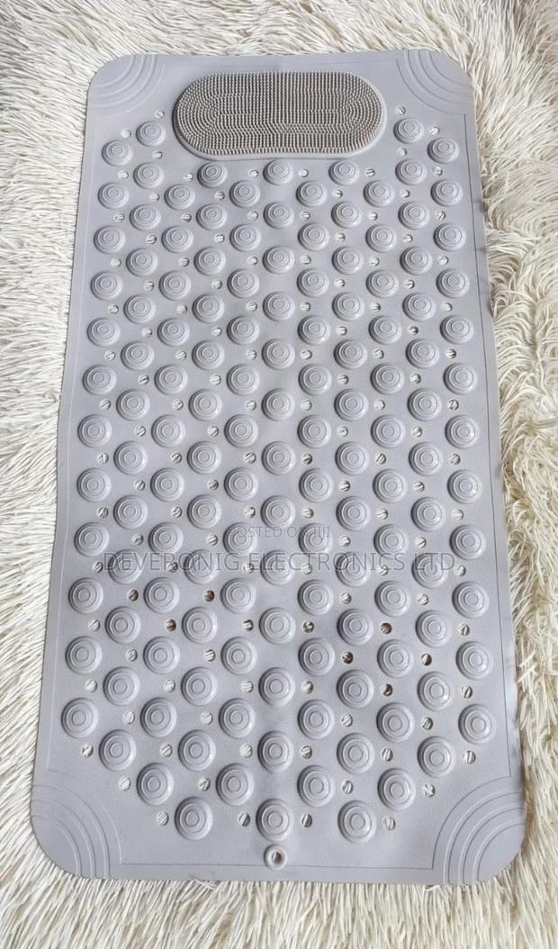 *Anti Slip Bathroom Mat* - thumbnail 5